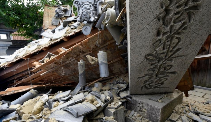 Terremoto en Japón deja 4 muertos y 350 heridos.