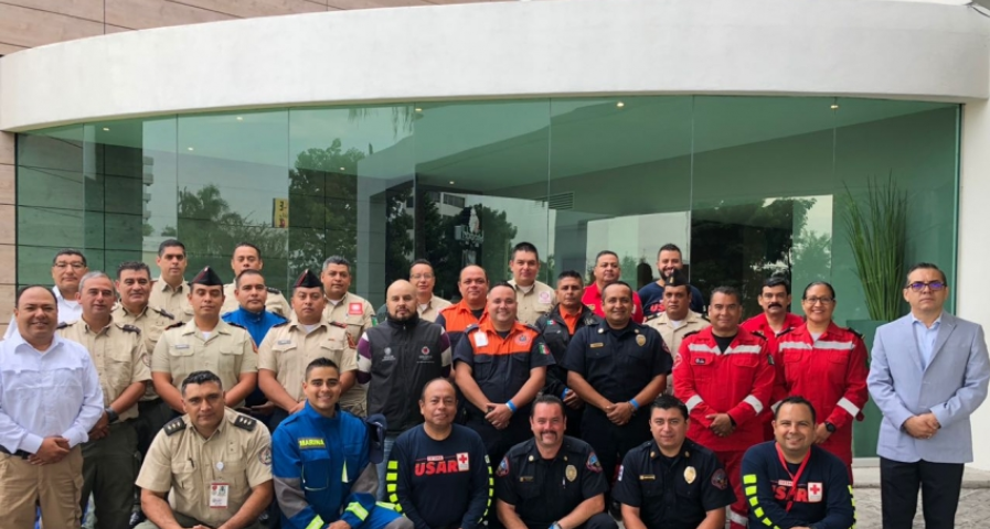 Bomberos de Tijuana participan en taller nacional de búsqueda y rescate en Guadalajara.